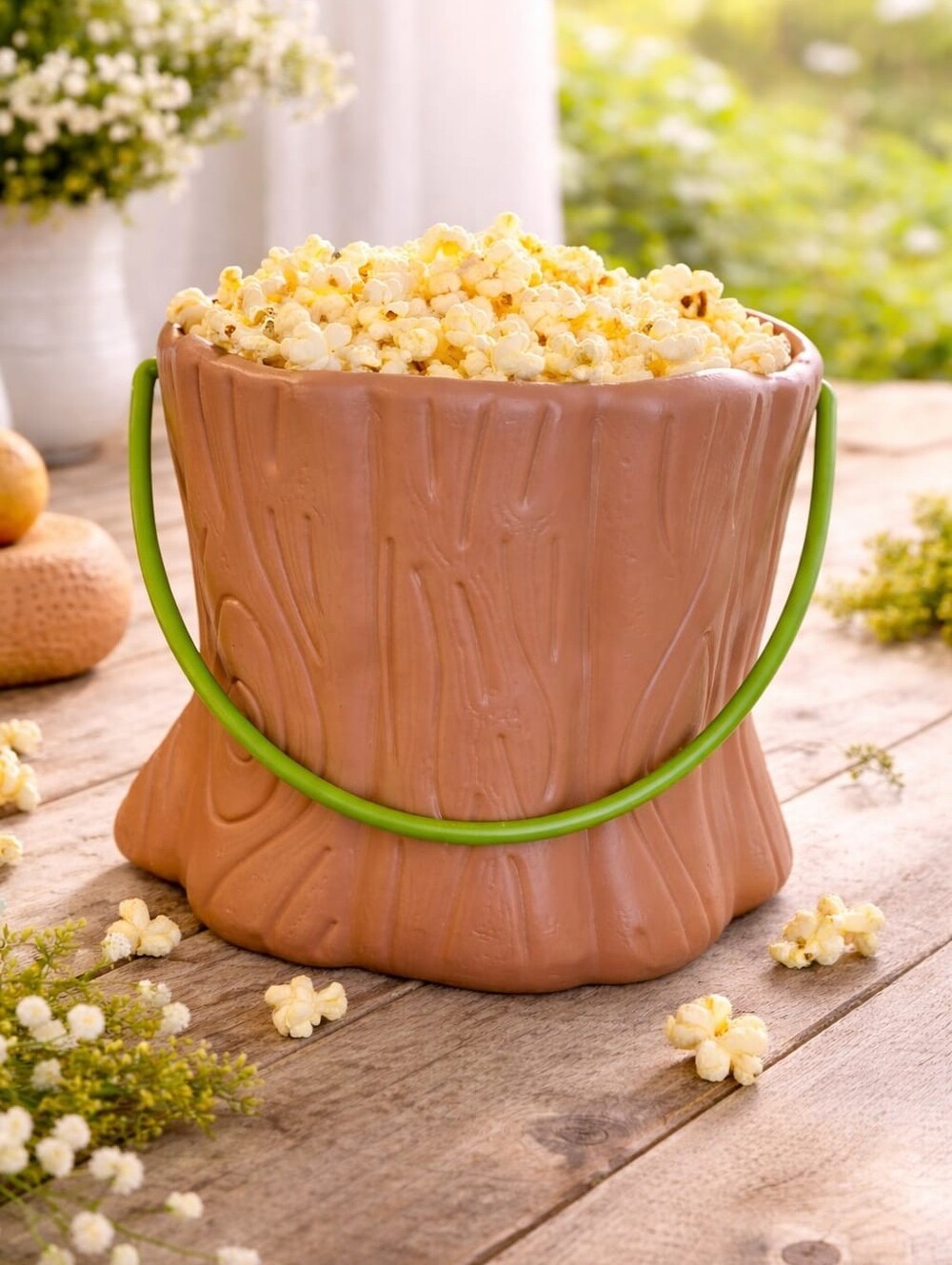 Bucket  Popcorn with Green Handle